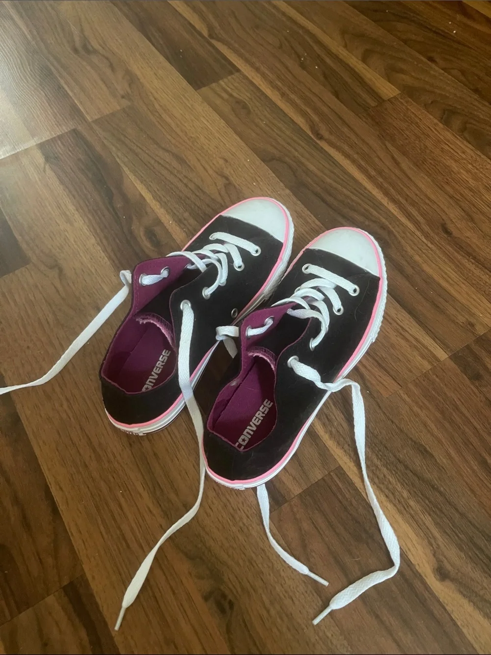 Converse Low-Top Canvas Sneakers in Black and Magenta Pink